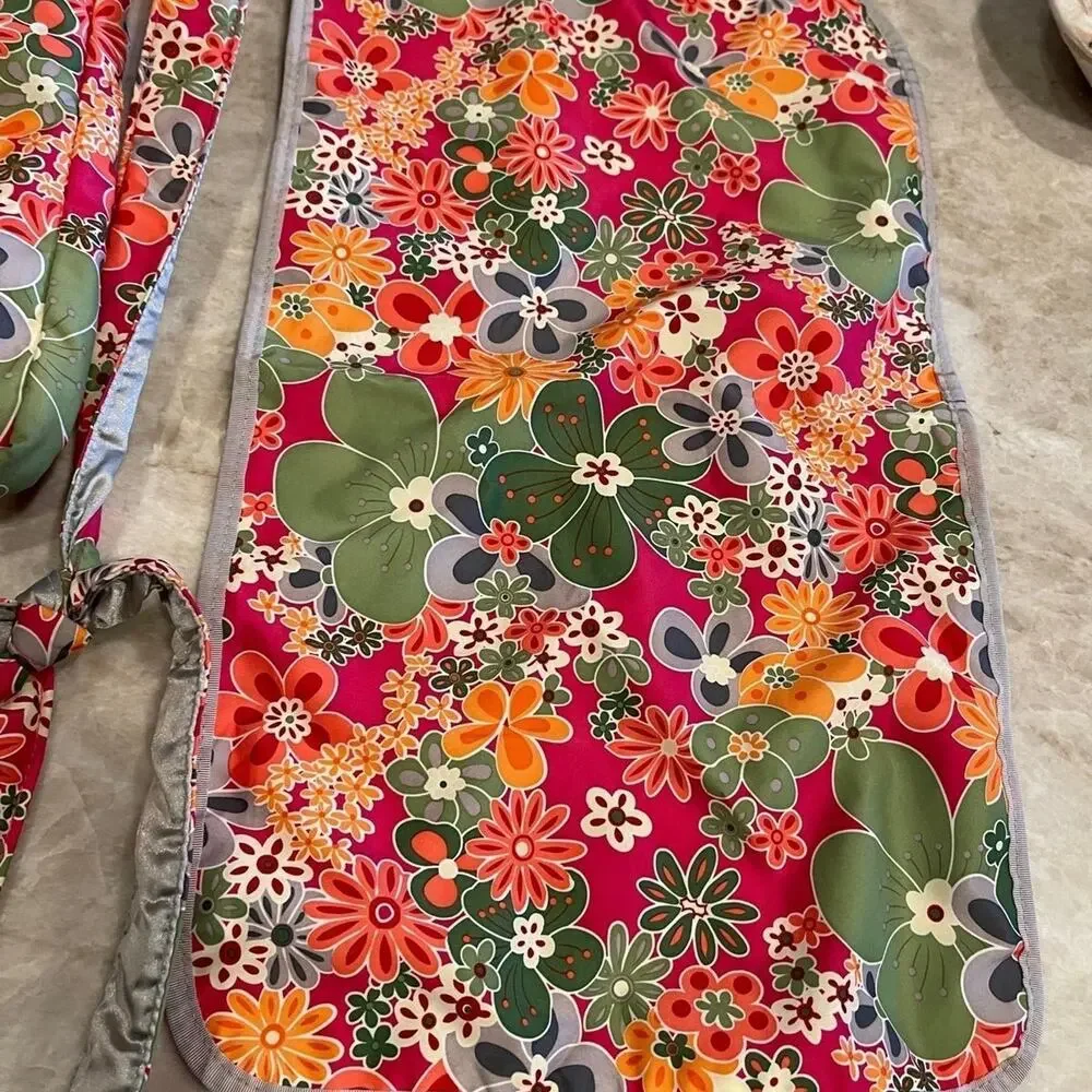 Ju-Ju-Be  perky perennials Crossbody Purse Diaper Bag